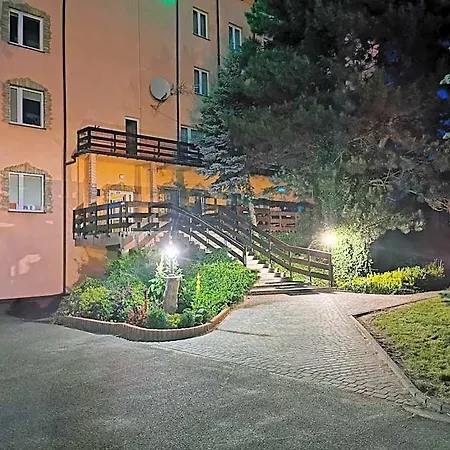 U Witaszka Czosnów