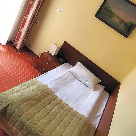 Hotell U Witaszka Czosnów